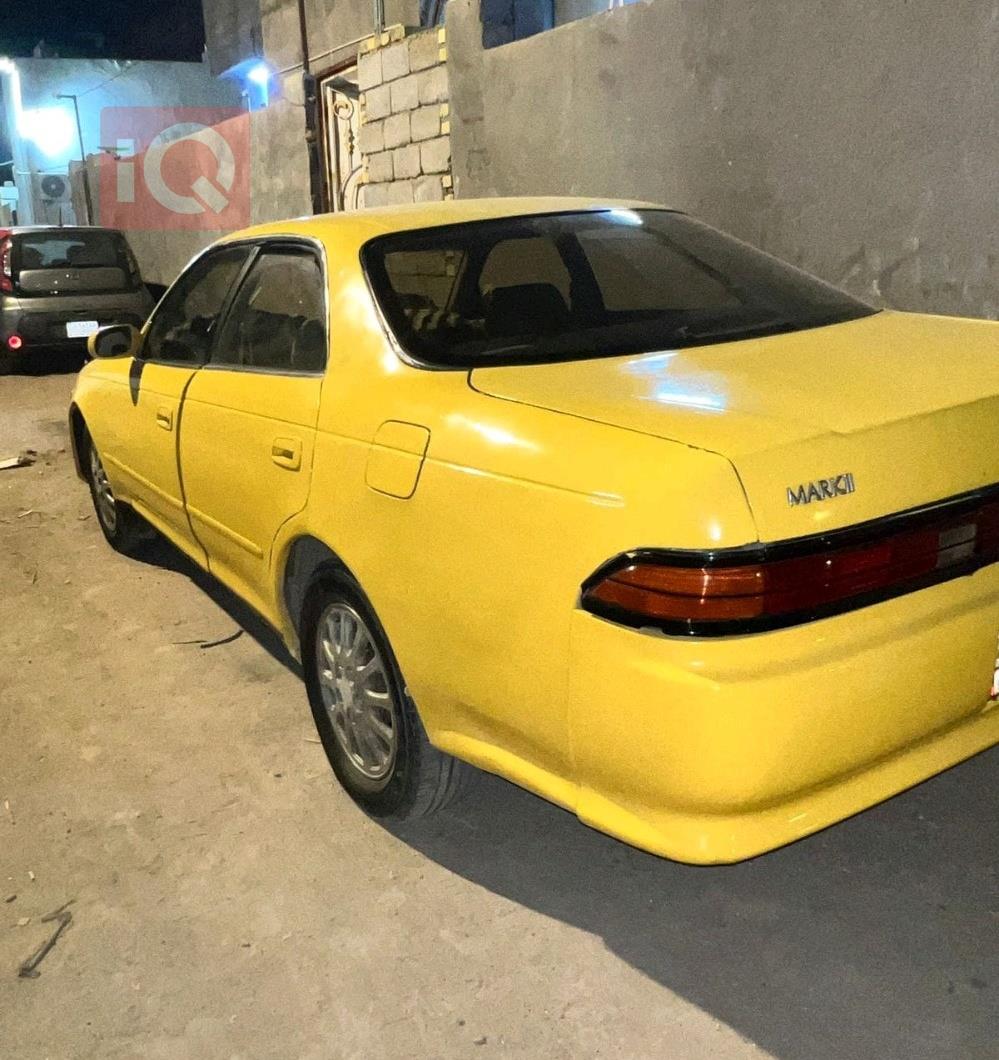 Toyota Mark II